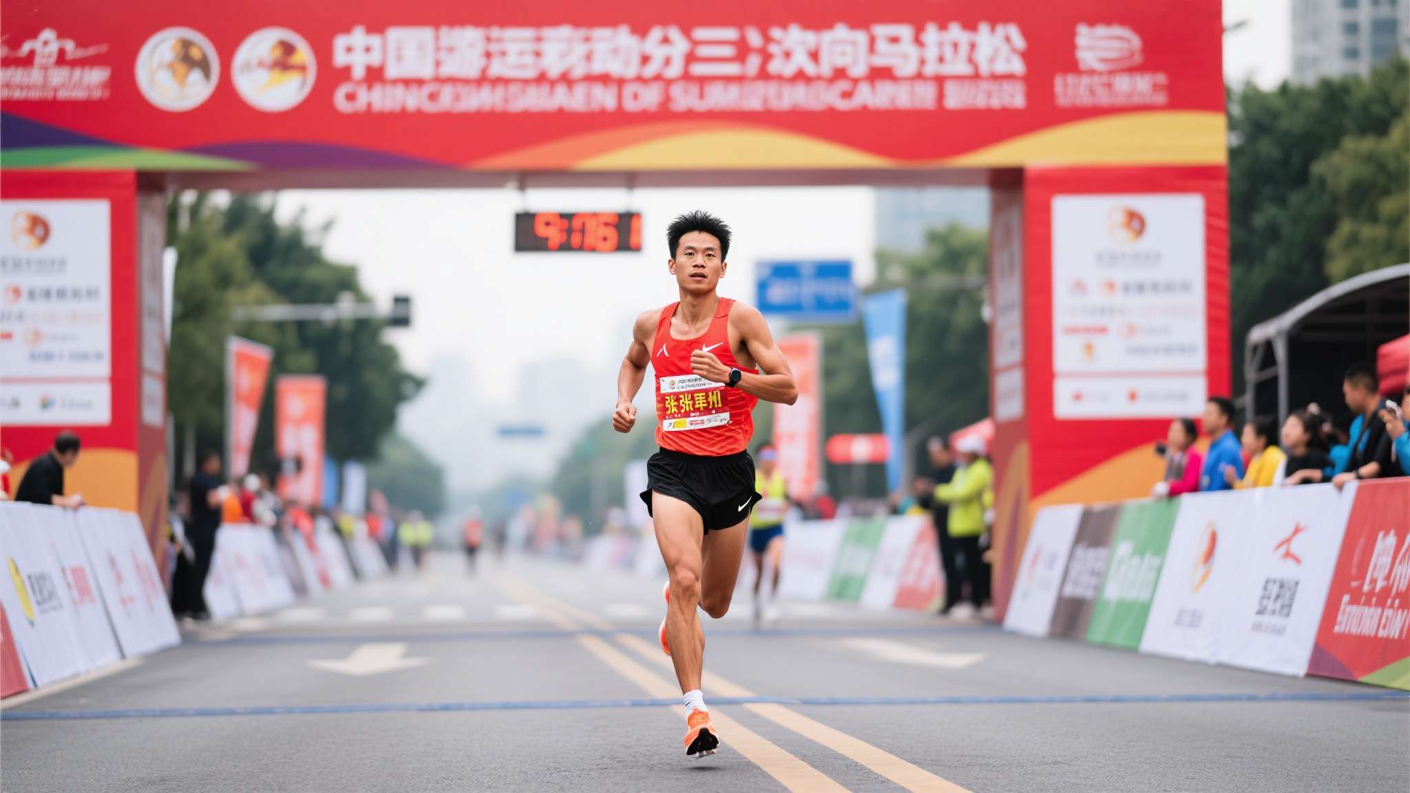 在中国竞技体育资源分配普遍向头部赛事与明星选手倾斜的大环境下，一些表现优异却因诸